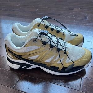 Salomon XT Wings 2 - Size 7 Women’s